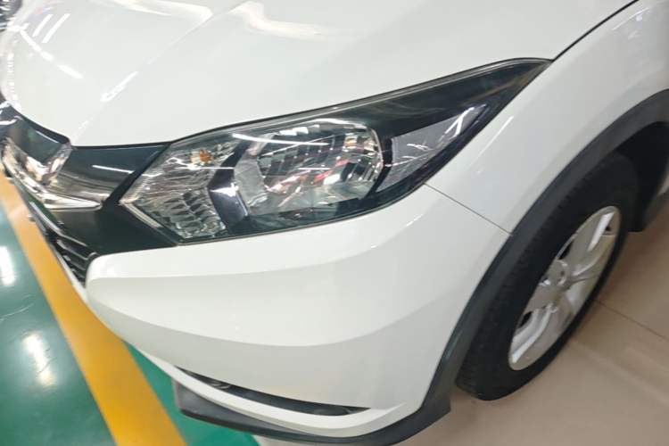 Used Honda Vezel 2015 1.5L CVT two-wheel drive Comfort trim Left Front Headlight