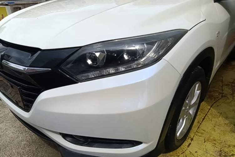 Used Honda Vezel 2015 1.5L CVT two-wheel drive Comfort trim Left Front Headlight