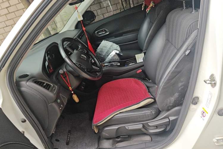 Used Honda Vezel 2015 1.8L CVT 2WD Luxury Model Left Front Seat