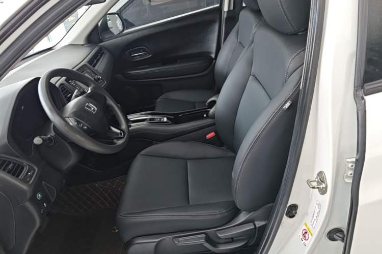 Used Honda Vezel 2015 1.5L CVT two-wheel drive Comfort trim Left Front Seat