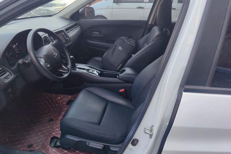 Used Honda Vezel 2015 1.5L CVT two-wheel drive Comfort trim Left Front Seat