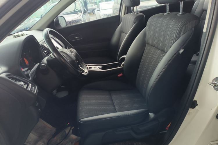 Used Honda Vezel 2015 1.8L CVT 2WD Luxury Model Left Front Seat