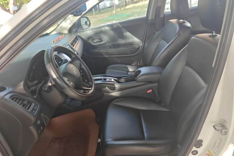 Used Honda Vezel 2015 1.5L CVT two-wheel drive Comfort trim Left Front Seat