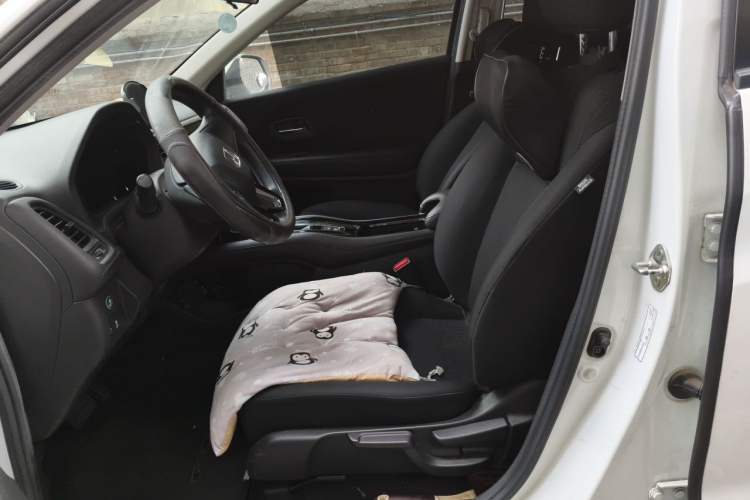Used Honda Vezel 2015 1.5L CVT two-wheel drive Comfort trim Left Front Seat