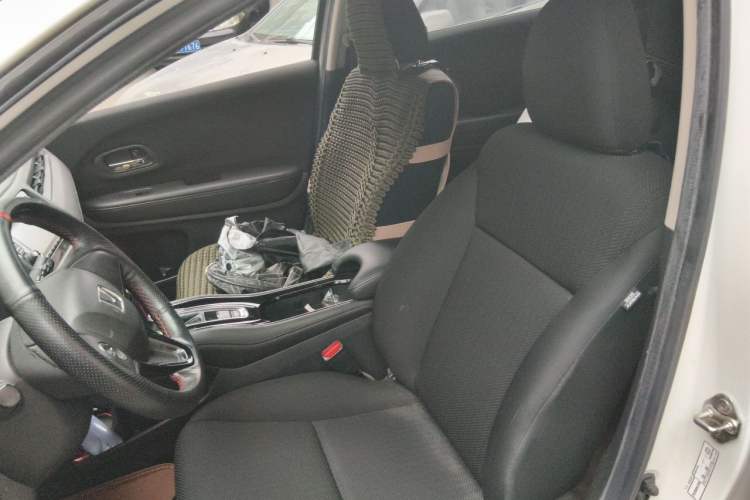 Used Honda Vezel 2015 1.5L CVT two-wheel drive Comfort trim Left Front Seat