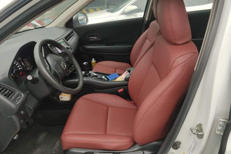 Used Honda Vezel 2015 1.5L manual two-wheel drive Comfort trim level Left Front Seat