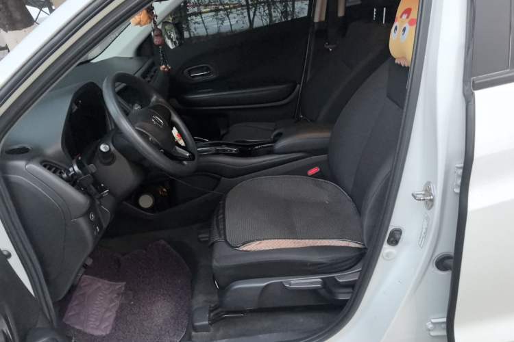 Used Honda Vezel 2015 1.5L CVT two-wheel drive Comfort trim Left Front Seat