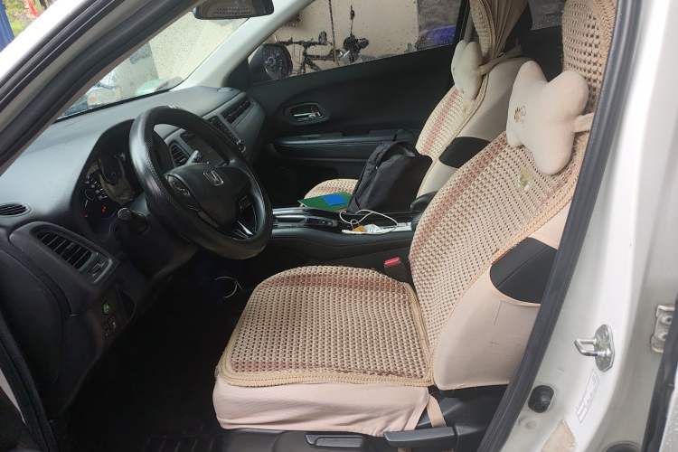 Used Honda Vezel 2015 1.5L CVT two-wheel drive Comfort trim Left Front Seat