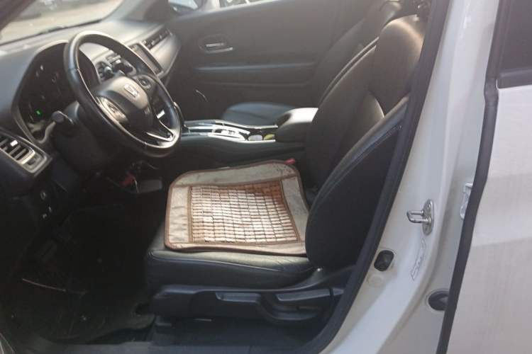 Used Honda Vezel 2015 1.8L CVT 2WD Luxury Model Left Front Seat