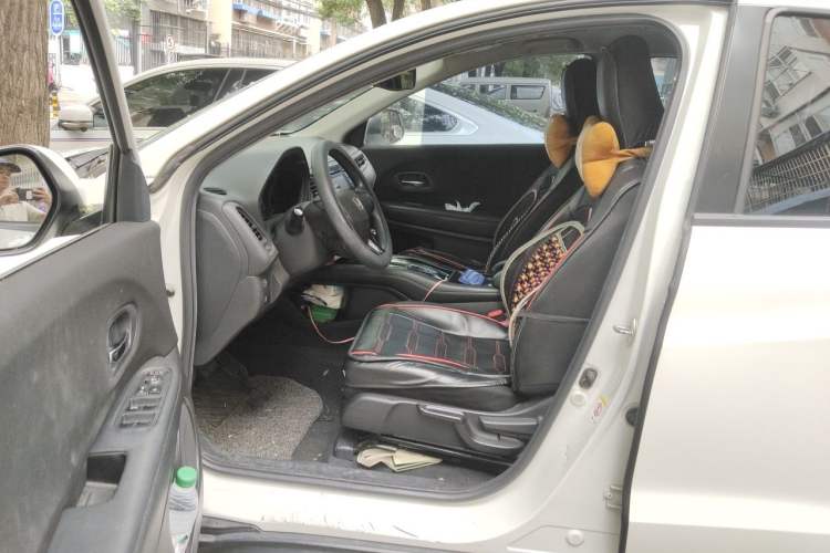 Used Honda Vezel 2015 1.5L CVT two-wheel drive Comfort trim Left Front Seat