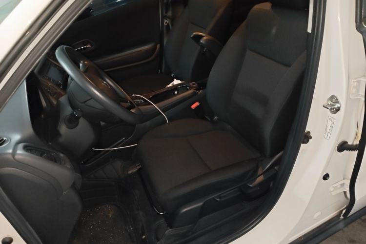 Used Honda Vezel 2015 1.5L CVT two-wheel drive Comfort trim Left Front Seat