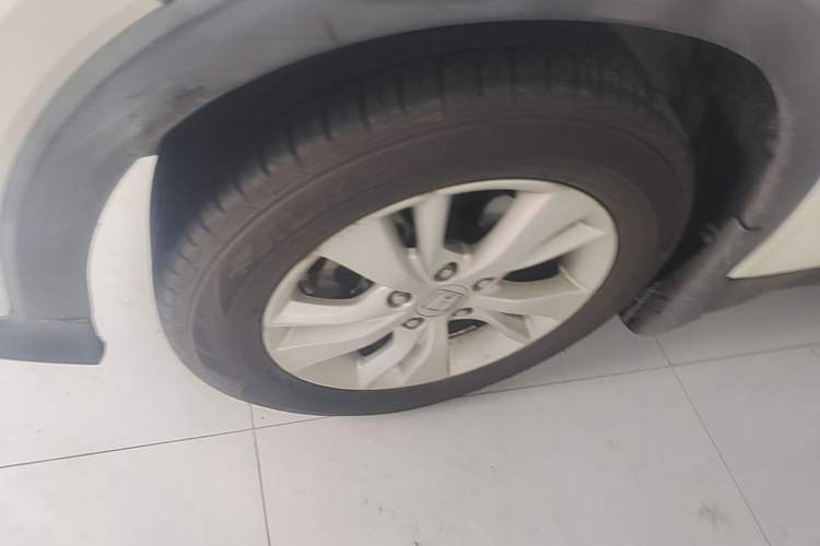 Used Honda Vezel 2015 1.8L CVT 2WD Elite Model Left Front Wheel Hub