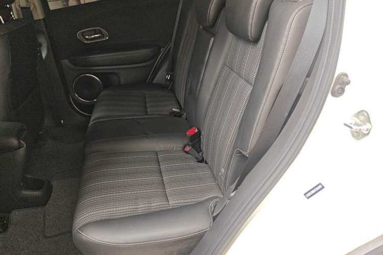 Used Honda Vezel 2015 1.8L CVT 2WD Luxury Model Left Rear Seat