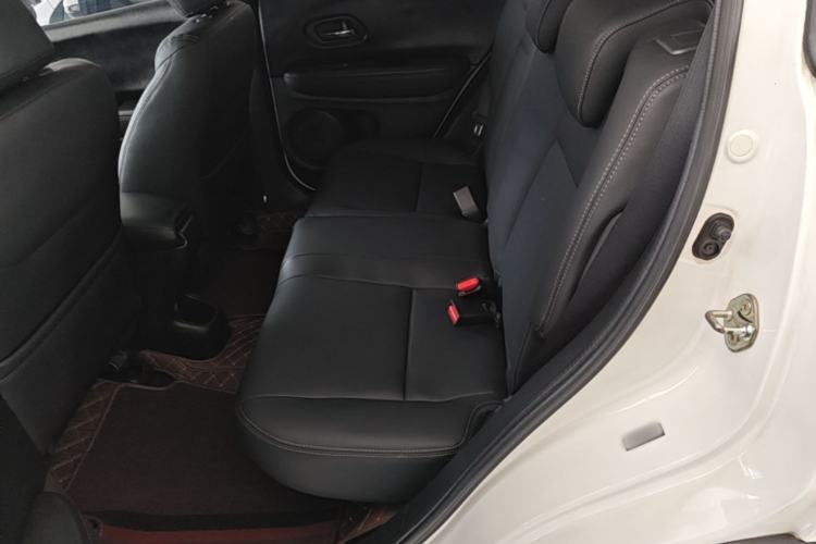 Used Honda Vezel 2015 1.5L CVT two-wheel drive Comfort trim Left Rear Seat