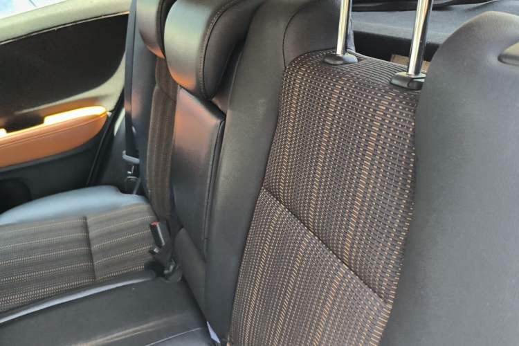 Used Honda Vezel 2015 1.8L CVT 2WD Luxury Model Left Rear Seat