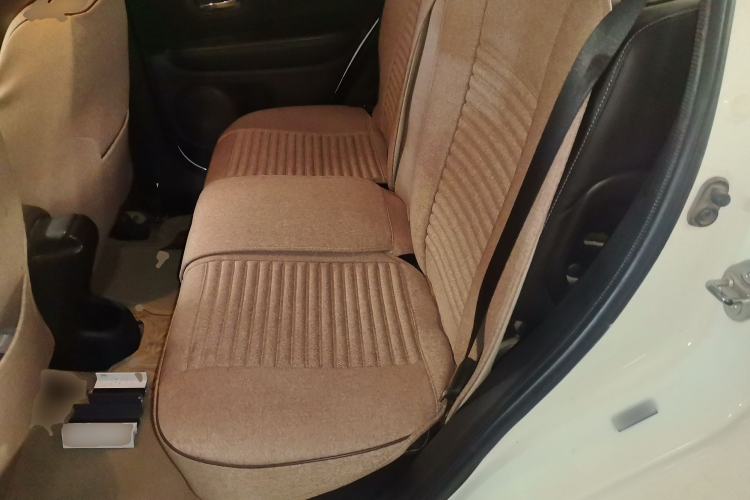 Used Honda Vezel 2015 1.8L Manual Two-Wheel Drive Elite Version Left Rear Seat