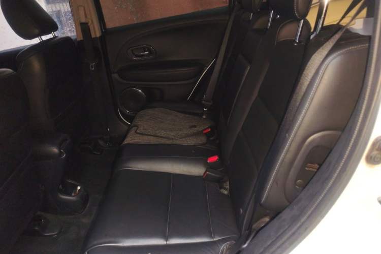 Used Honda Vezel 2015 1.8L CVT Four-Wheel Drive Flagship Model Left Rear Seat