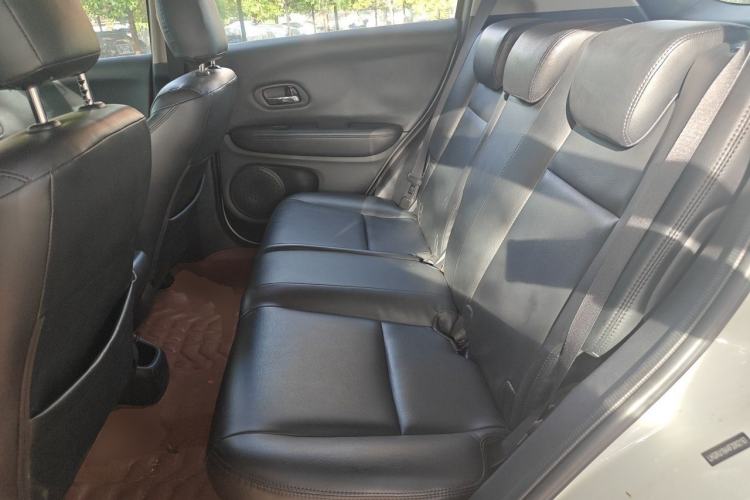 Used Honda Vezel 2015 1.5L CVT two-wheel drive Comfort trim Left Rear Seat