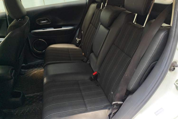 Used Honda Vezel 2015 1.8L CVT 2WD Luxury Model Left Rear Seat