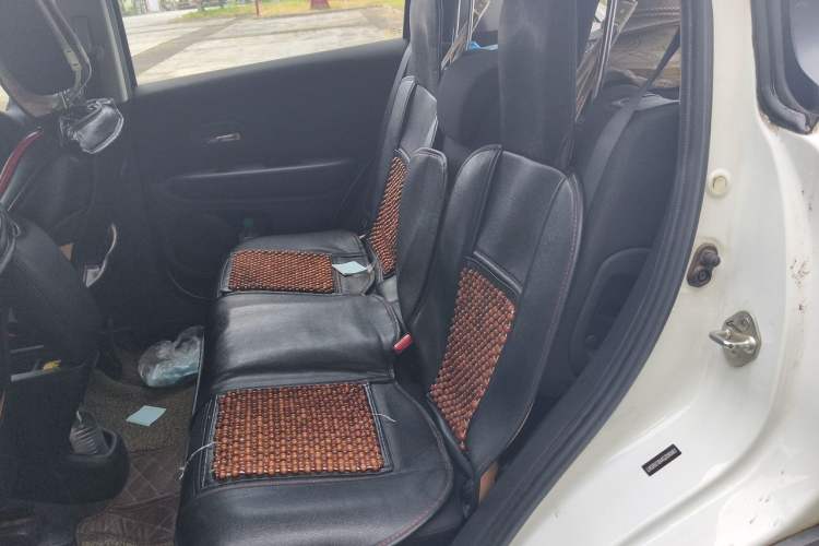 Used Honda Vezel 2015 1.5L CVT two-wheel drive Comfort trim Left Rear Seat