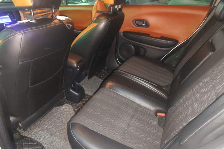 Used Honda Vezel 2015 1.8L CVT 2WD Elite Model Left Rear Seat