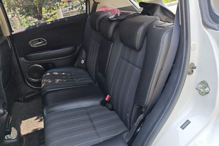 Used Honda Vezel 2015 1.8L CVT 2WD Luxury Model Left Rear Seat