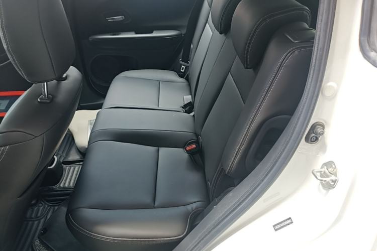 Used Honda Vezel 2015 1.5L CVT two-wheel drive Comfort trim Left Rear Seat