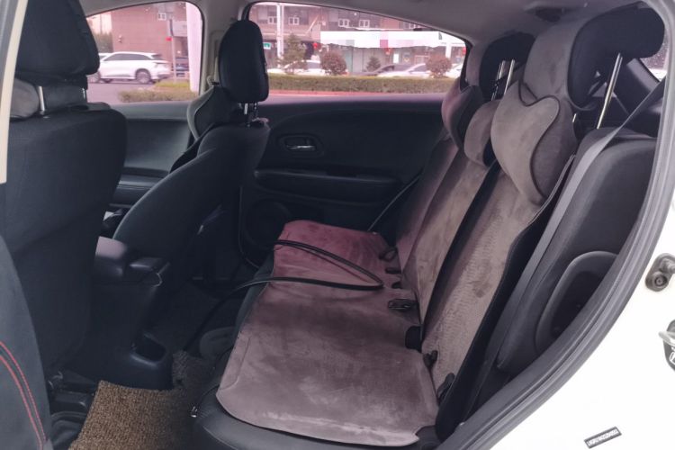 Used Honda Vezel 2015 1.5L CVT two-wheel drive Comfort trim Left Rear Seat