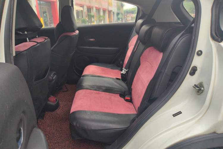 Used Honda Vezel 2015 1.5L CVT two-wheel drive Comfort trim Left Rear Seat