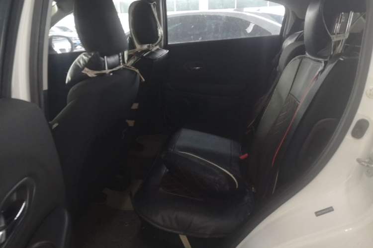 Used Honda Vezel 2015 1.5L CVT two-wheel drive Comfort trim Left Rear Seat
