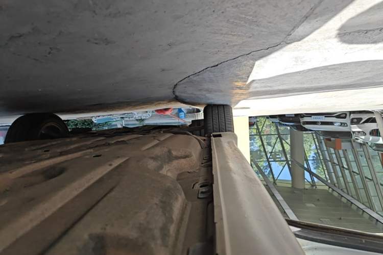 Used Honda Vezel 2015 1.8L CVT 2WD Luxury Model Left Side Sill