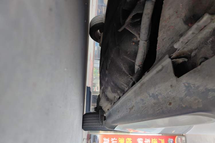 Used Honda Vezel 2015 1.5L CVT two-wheel drive Comfort trim Left Side Sill