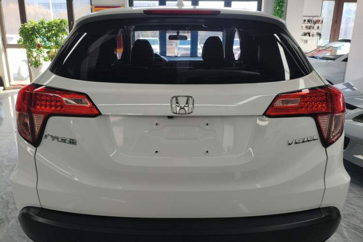 Used Honda Vezel 2015 1.8L Manual Two-Wheel Drive Elite Version Rear
