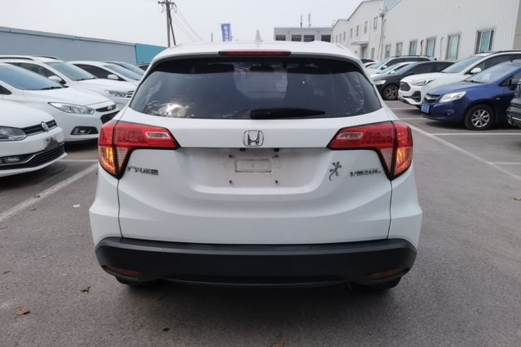 Used Honda Vezel 2015 1.5L CVT two-wheel drive Comfort trim Rear