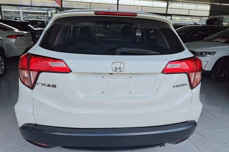 Used Honda Vezel 2015 1.5L CVT two-wheel drive Comfort trim Rear