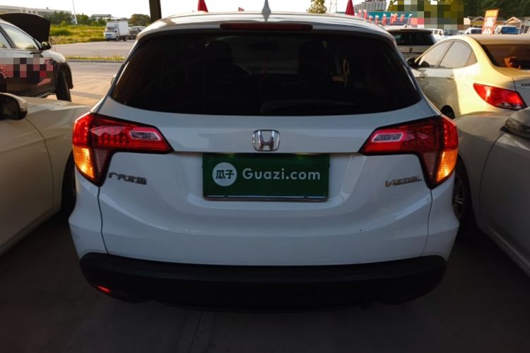 Used Honda Vezel 2015 1.5L CVT two-wheel drive Comfort trim Rear