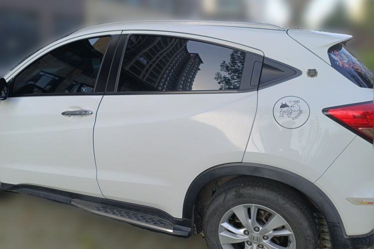 Used Honda Vezel 2015 1.5L CVT two-wheel drive Comfort trim Rear Left 45 Deg