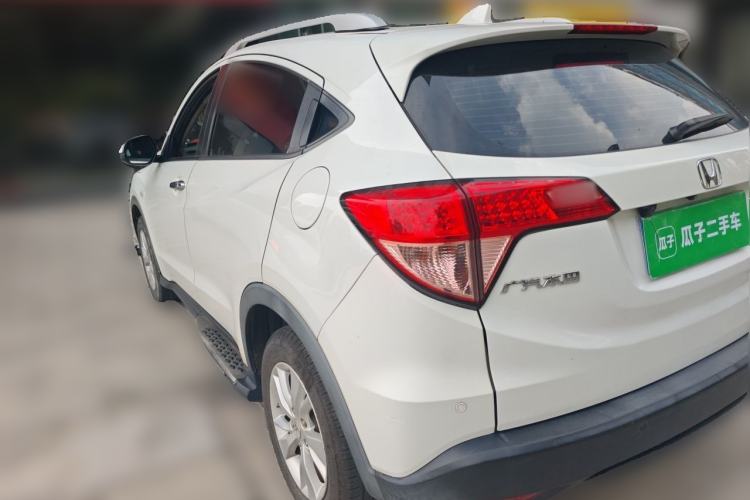 Used Honda Vezel 2015 1.5L CVT two-wheel drive Comfort trim Rear Left 45 Deg