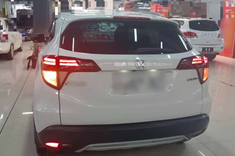 Used Honda Vezel 2015 1.8L CVT 2WD Luxury Model Rear