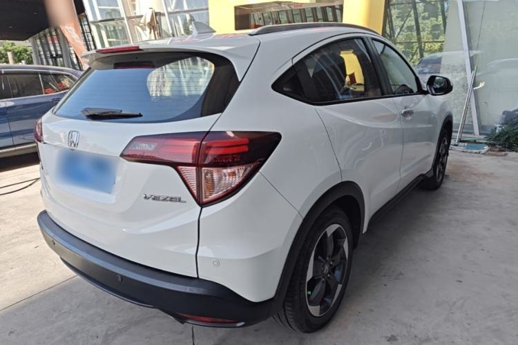 Used Honda Vezel 2015 1.8L CVT 2WD Luxury Model Rear Right 45 Deg