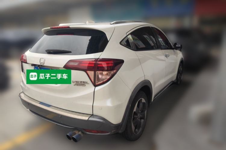 Used Honda Vezel 2015 1.8L CVT Four-Wheel Drive Flagship Model Rear Right 45 Deg