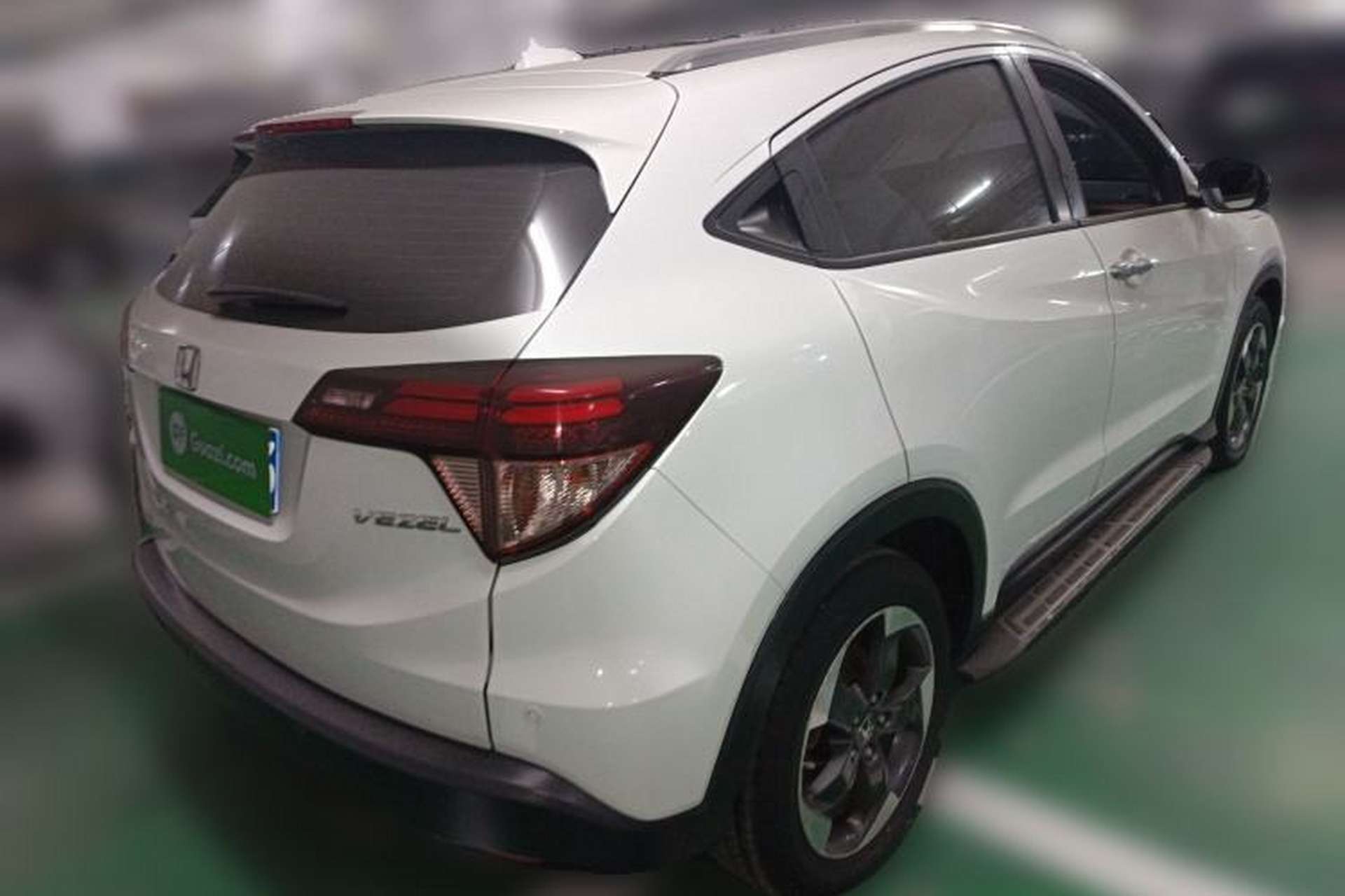 Used Honda Vezel 2015 1.8L CVT 2WD Luxury Model Rear Right 45 Deg