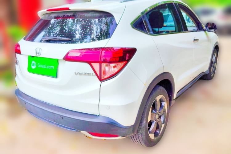 Used Honda Vezel 2015 1.8L CVT 2WD Luxury Model Rear Right 45 Deg