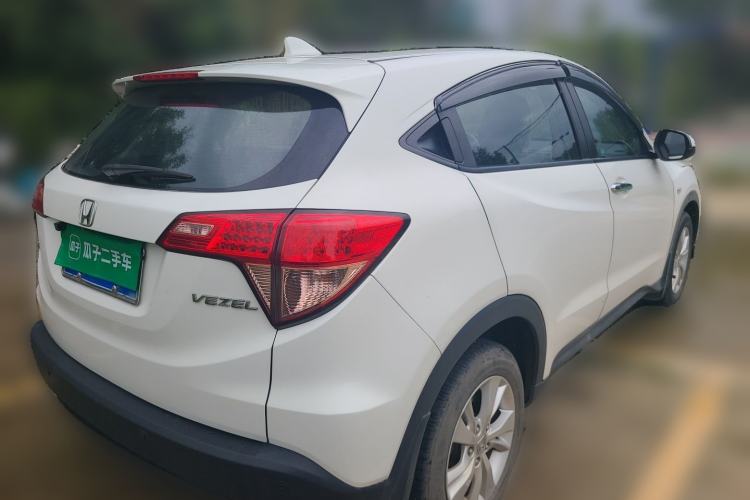 Used Honda Vezel 2015 1.5L CVT two-wheel drive Comfort trim Rear Right 45 Deg