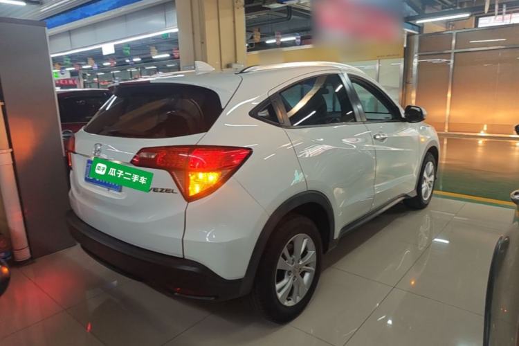 Used Honda Vezel 2015 1.5L CVT two-wheel drive Comfort trim Rear Right 45 Deg