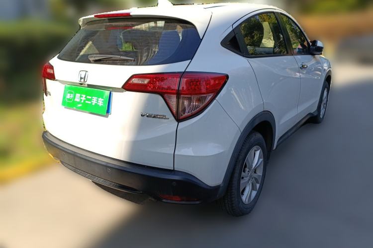 Used Honda Vezel 2015 1.5L CVT two-wheel drive Comfort trim Rear Right 45 Deg
