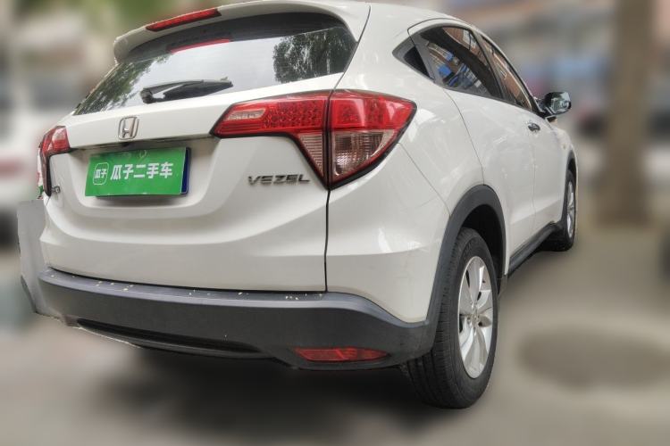 Used Honda Vezel 2015 1.5L CVT two-wheel drive Comfort trim Rear Right 45 Deg