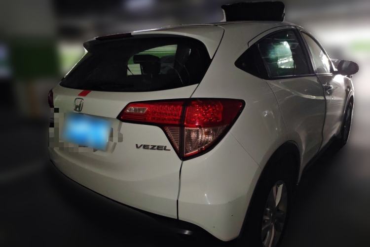 Used Honda Vezel 2015 1.5L CVT two-wheel drive Comfort trim Rear Right 45 Deg