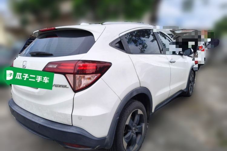 Used Honda Vezel 2015 1.8L CVT 2WD Luxury Model Rear Right 45 Deg