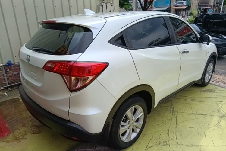 Used Honda Vezel 2015 1.5L CVT two-wheel drive Comfort trim Rear Right 45 Deg
